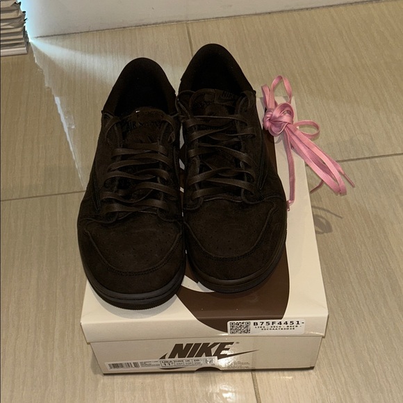 AUTHENTIC Travis Scott Mochas Air Jordan 1 Low-wore once